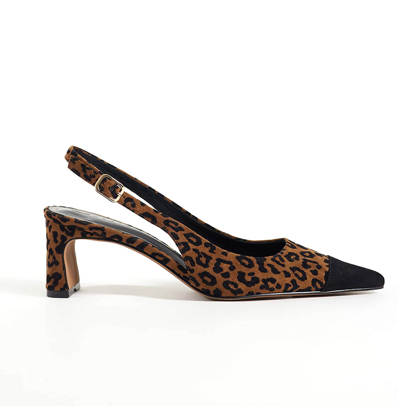 Zapatos de tacón grueso con talón abierto y estampado de leopardo