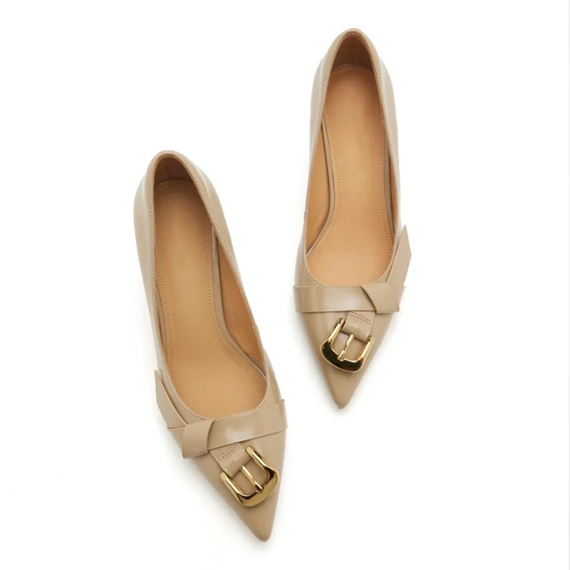 Zapatos de tacón de aguja con lazo