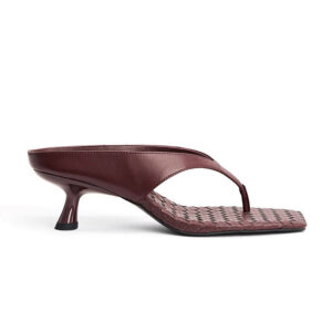 Mules à bride en forme de « T », à talon bas et bout carré, en tissu tissé, couleur bordeaux