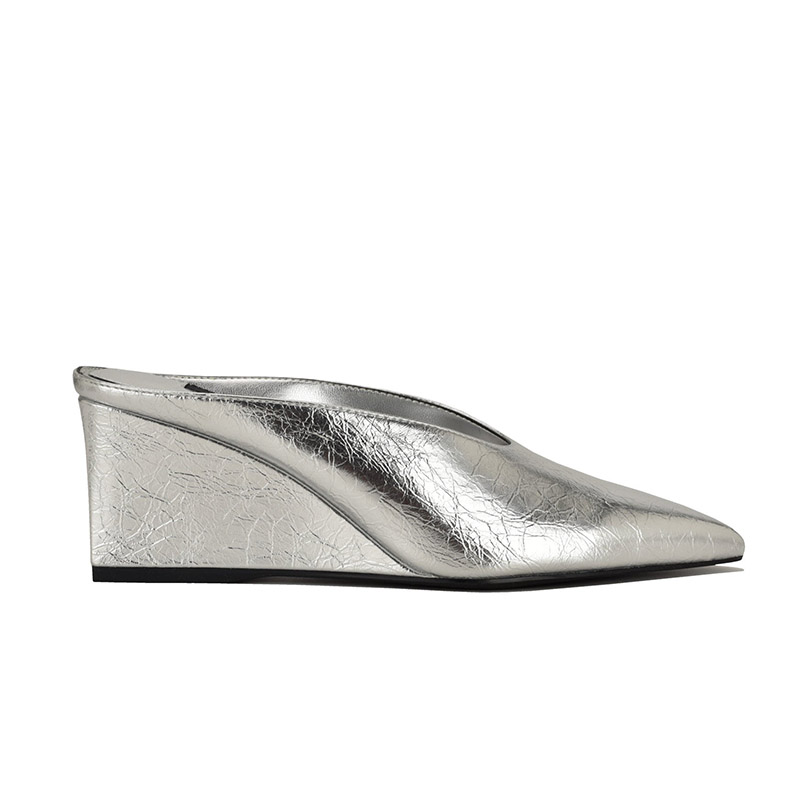 Pointed Toe Wedge Mules